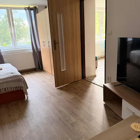 Poblíž Ostravy Hladke Zivotice