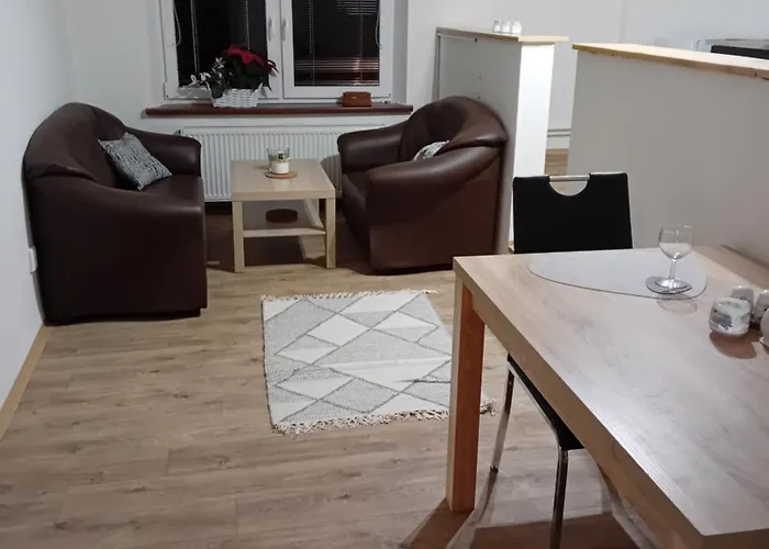 U Trech Ceresni Apartment *