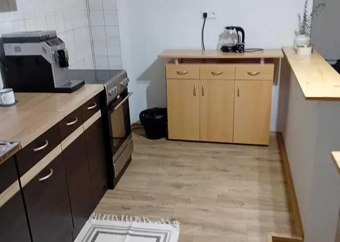 U Trech Ceresni Apartment